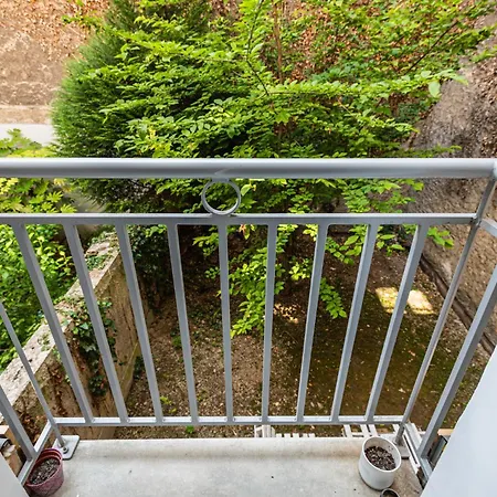 L'étape - Center - Cathedral