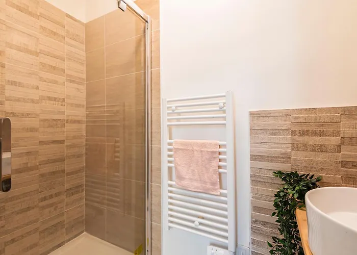 L'étape - Center - Cathedral *